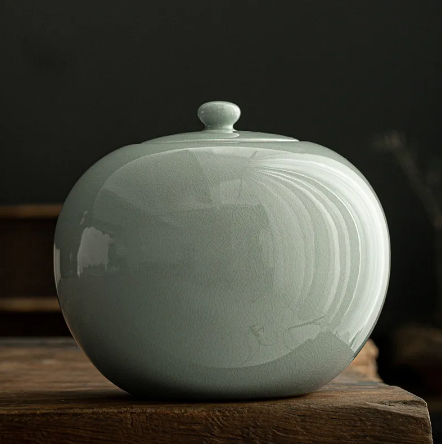 Metal Green Urn